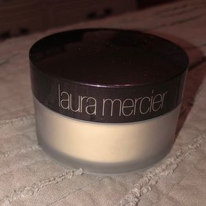 Laura Mercier Translucent Setting Powder